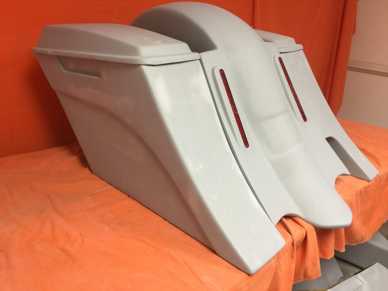Honda Shadow Sabre 1100 6" Extended Saddlebags Out & Down Bags LED Rear Fender Right Cut Out Lids