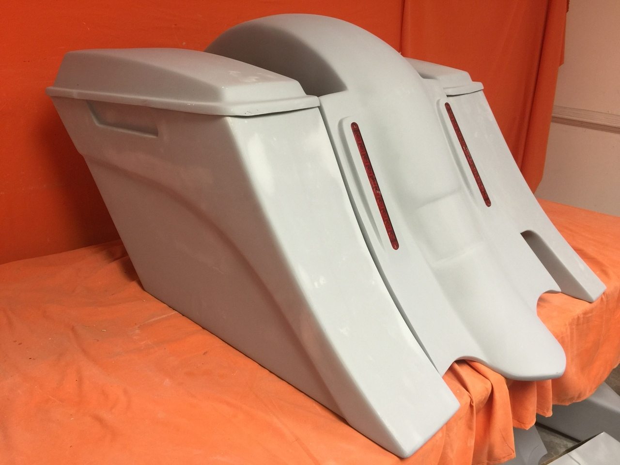 Honda Shadow Sabre 1100 6" Extended Saddlebags Out & Down Bags LED Rear Fender Right Cut Out Lids