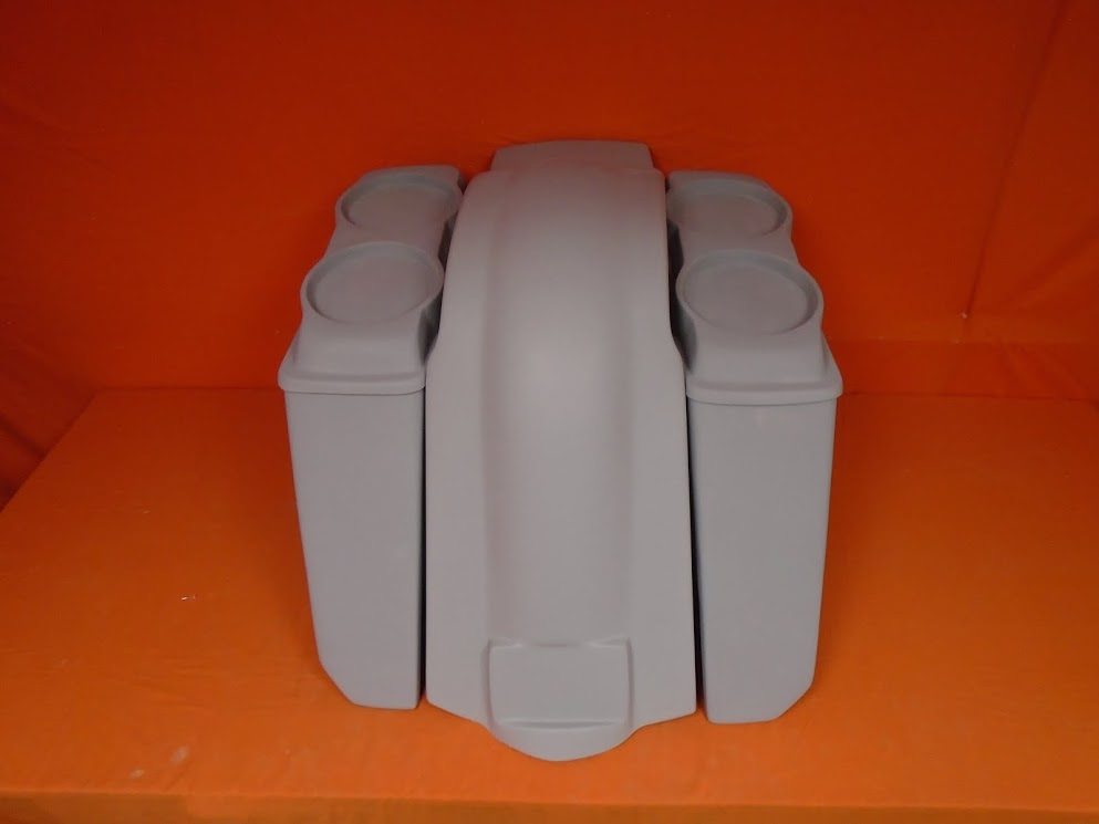 Harley Davidson Heritage Softail 5" Extended Saddlebags Dual 6.5" Speaker Lids Fender No Cutouts