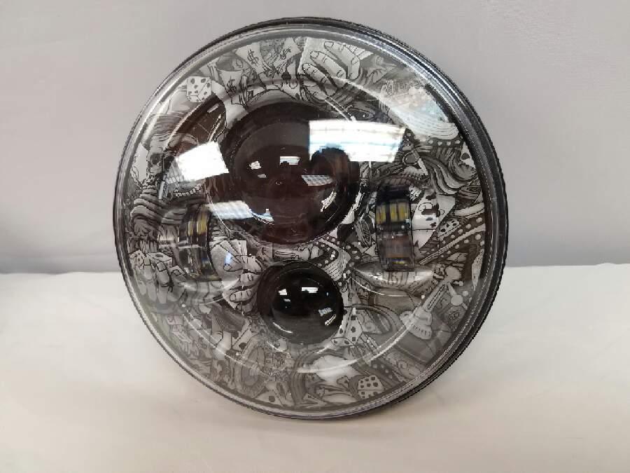 7" DAYMAKER Replacement Dicey Gamble Design Projector HID LED Light Bulb Headlight Motorcycle Harley