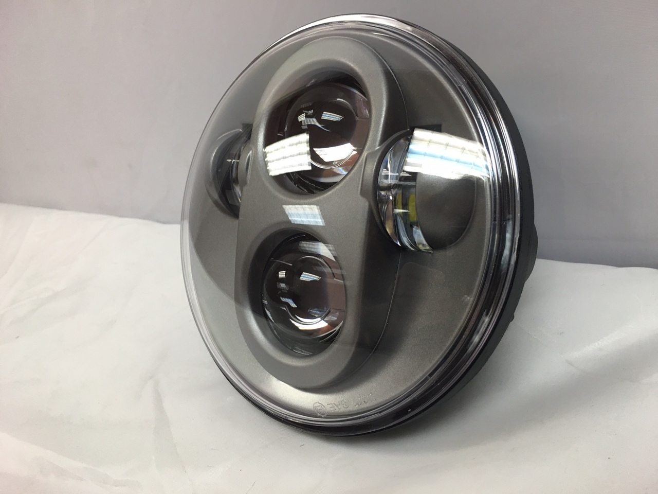 5 3/4" DAYMAKER Replacement SILVER Projector HID LED Light Bulb Headlight Motorcycle Harley 5.75"