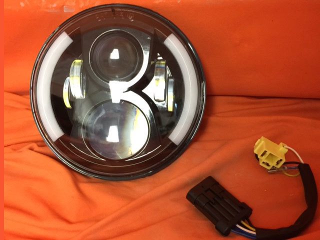 7" DAYMAKER 2014 - 2018 Touring Softail Halo Black LED Light Bulb Headlight Motorcycle Harley Road King Street Glide Softail Harness