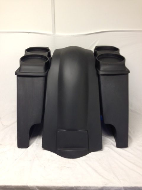 Harley Davidson 4" Extended Saddlebags Dual 6.5" Speaker Lids With Cut Outs
