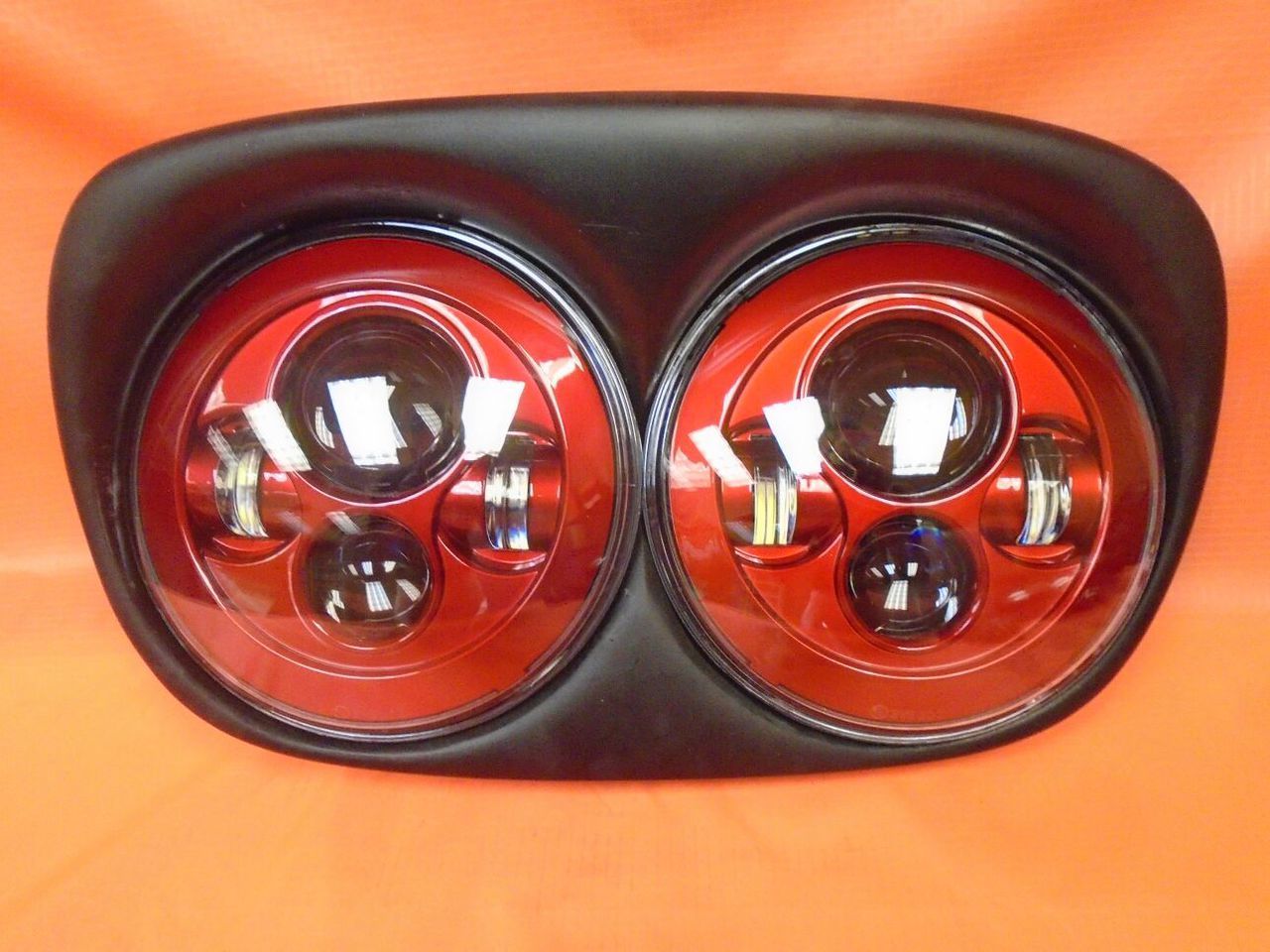DUAL 7" RED DAYMAKER LED ROAD GLIDE Black Light Bulb Headlight Motorcycle Harley Bezel