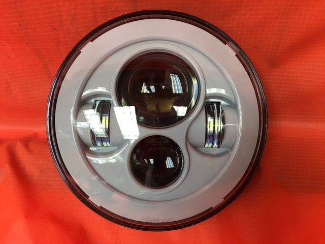 7" DAYMAKER Replacement WHITE Projector HID LED Light Bulb Headlight Motorcycle Harley