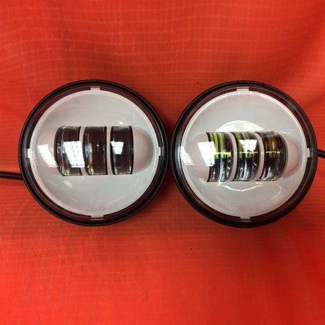 4.5" Auxiliary DAYMAKER WHITE Spot Passing HID LED Fog Lights Bulb Motorcycle Harley AUX PAIR 4-1/2"