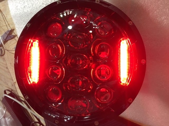 7" DAYMAKER 75W BLACK Projector HID LED Light Bulb Headlight Motorcycle Harley with RED HALO