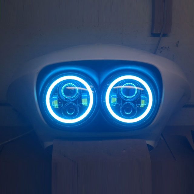 DUAL 7" DAYMAKER 2014 - 2018 BLUE HALO LED Replacement ROAD GLIDE Chrome Light Bulb Headlight Harley Bezel