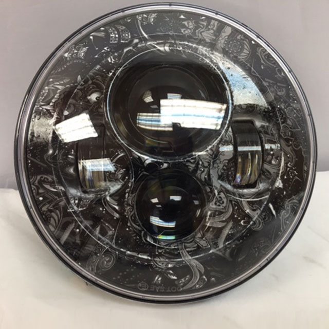 7" DAYMAKER Replacement Dark Knight Design Projector HID LED Light Bulb Headlight Motorcycle Harley