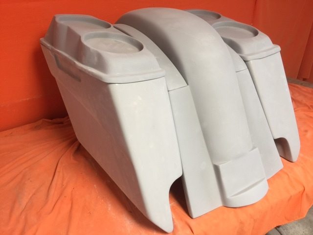Honda VTX 1300 / 1800 5" Extended Stretched Saddlebags Rear Fender Dual Cut Outs Dual 6.5" Speaker Lids