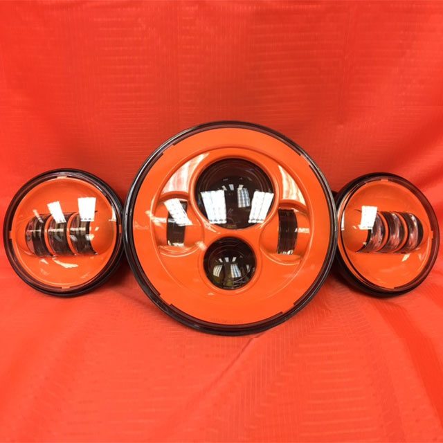 7" DAYMAKER ORANGE Headlight Orange Dual 4.5" - 4 1/2" Auxiliary AUX Spot Passing LED Fog Lights Bulb Harley SET