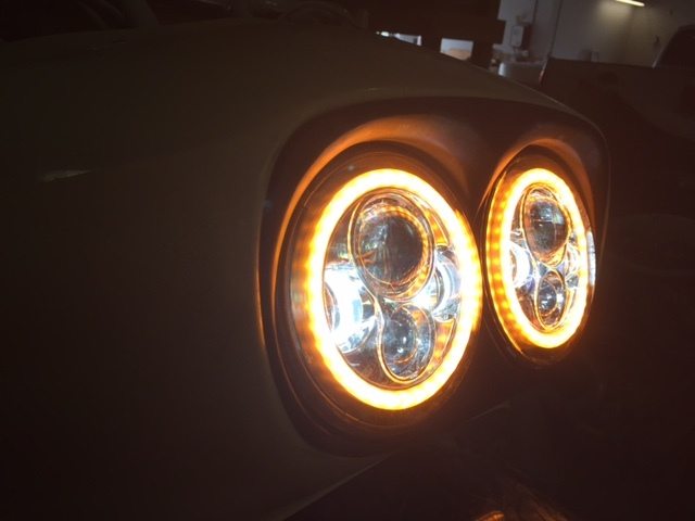 DUAL 7" DAYMAKER ORANGE HALO LED Replacement ROAD GLIDE Chrome Light Bulb Headlight Motorcycle Harley Bezel
