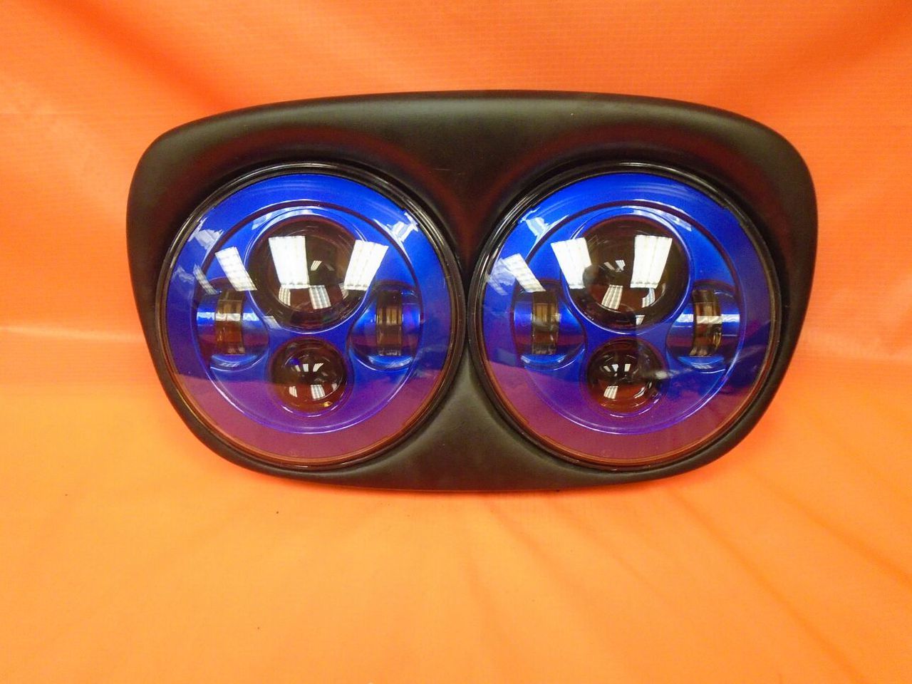 DUAL 7" BLUE DAYMAKER LED ROAD GLIDE Light Bulb Headlight Motorcycle Harley Bezel