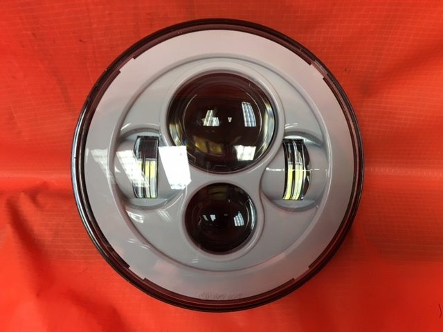7" DAYMAKER Replacement WHITE Projector HID LED Light Bulb Headlight Motorcycle Harley
