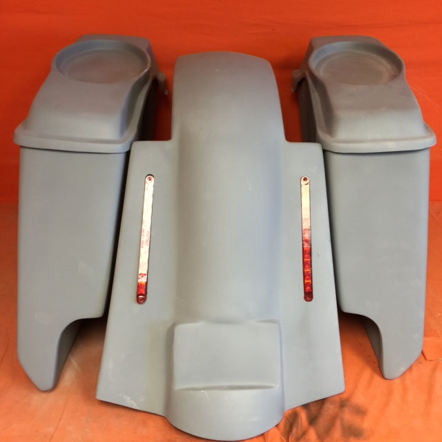 Harley Davidson 5" Extended Saddlebags With Cut Outs Replacement LED Fender 6 x 9 Speaker lids 89 - 08