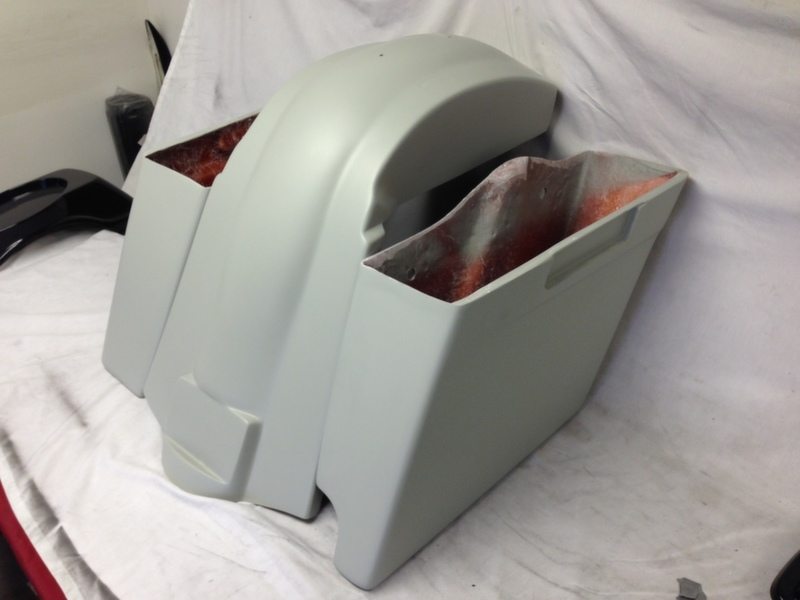 Harley Davidson 6" Softail Heritage Extended Stretched Saddlebags No Lids Fender Right Cut Out