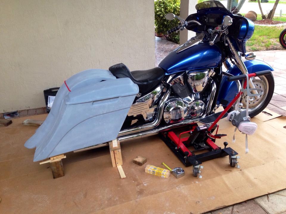 Honda VTX 1800 / 1300 6" Extended Stretched Out & Down Bags   Rear Fender   Right Side Cut Out Onlly - No lids