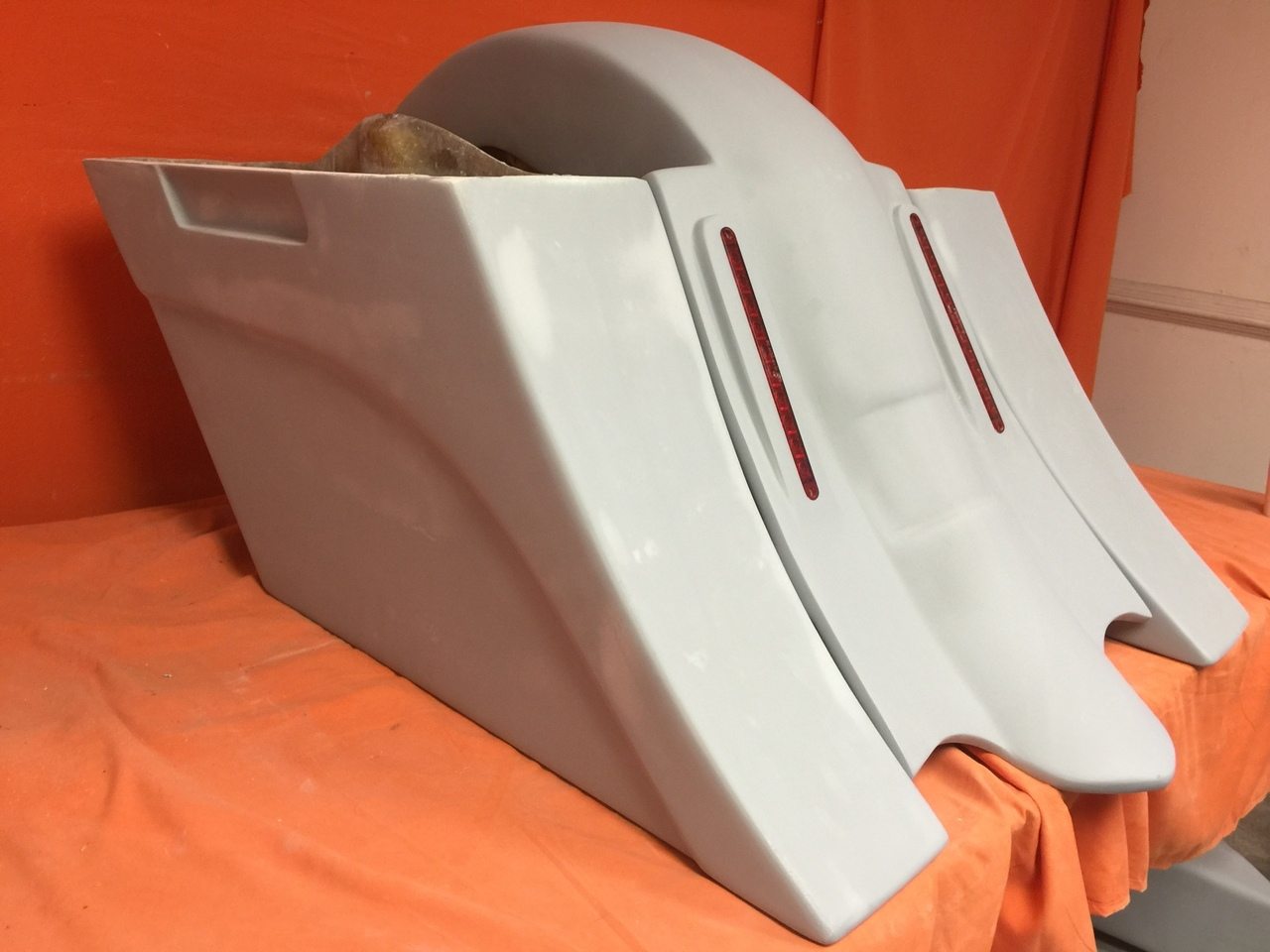 Honda Shadow Sabre 1100 6" Extended Saddlebags Out & Down Bags   LED Rear Fender No Cut Out