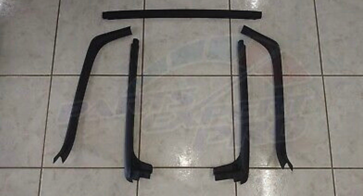 1999-2005 SUZUKI VITARA / CHEVY TRACKER SOFT TOP TRIM KIT MADE IN FIBERGLASS