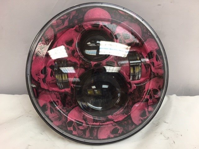 7" DAYMAKER Replacement Custom Pink Skull Design Projector HID LED Light Bulb Headlight Motorcycle Harley