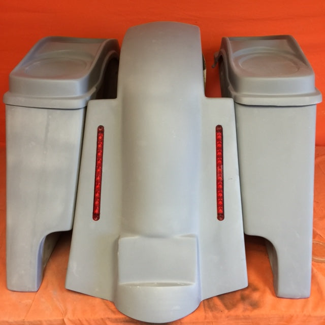 Harley Davidson 4" Extended Stretched Saddlebags + Dual 6.5 Speaker Lids & Replacement LED Fender 09 - 13