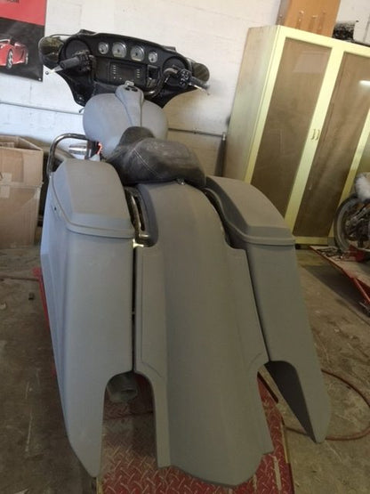 Harley Davidson 6" Trendsetter Extended Saddlebag LED Fender Kit - Right Side Cut Out   6 x 9 Speaker Lids / 2014 - 2018