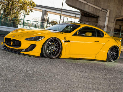 FRP LBPE Wide Body Side Skirts 4pc for Maserati GranTurismo 08-13