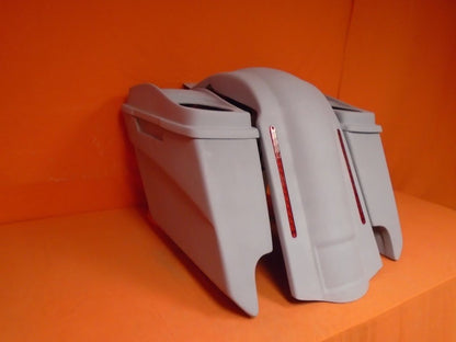 Harley Davidson 5" Heritage Softail Extended Saddlebags Dual 6.5" Speaker Lids   LED Fender Dual Cutouts