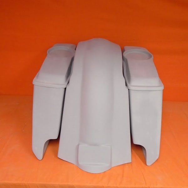 Harley Davidson 5" Heritage Softail Extended Saddlebags 6.5" Speaker Lids   Fender Dual Cutouts