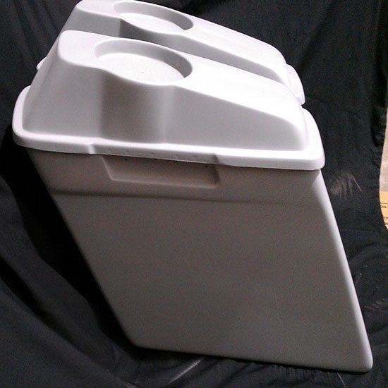 Harley Davidson 4" Extended Stretched Saddlebags   6 x 9 Speaker Lids - No Cut Outs
