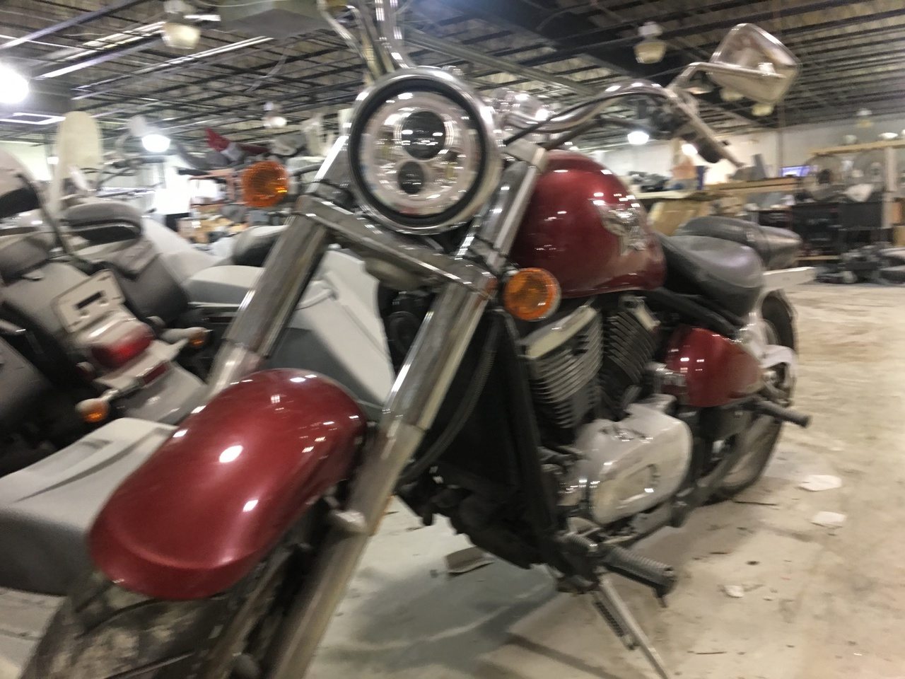 7" DAYMAKER Kawasaki Vulcan Nomad 800 Chrome With Pink Halo HID LED Light Bulb Headlight Motorcycle