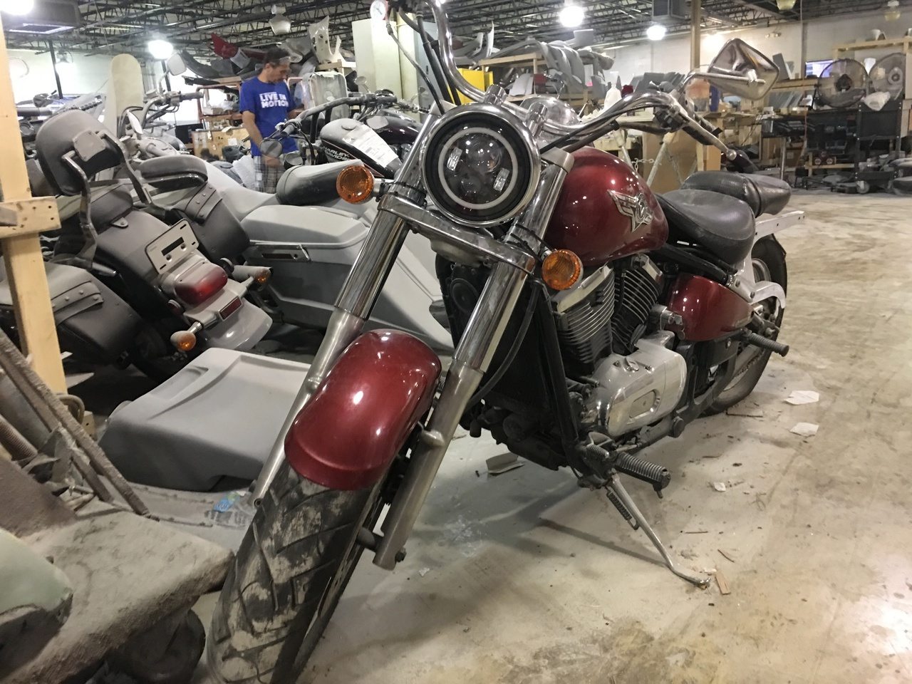 7" DAYMAKER Kawasaki Vulcan Nomad 800 Black With Blue Halo HID LED Light Bulb Headlight Motorcycle