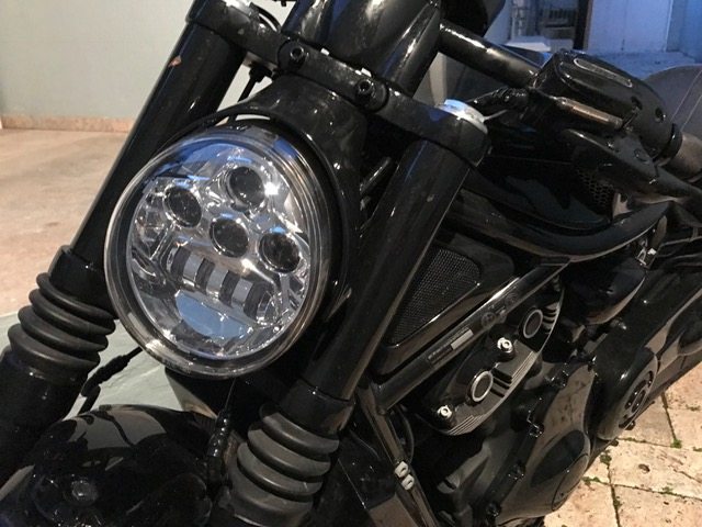 Harley Davidson VROD V-ROD VRSC LED DAYMAKER HEADLIGHT - CHROME