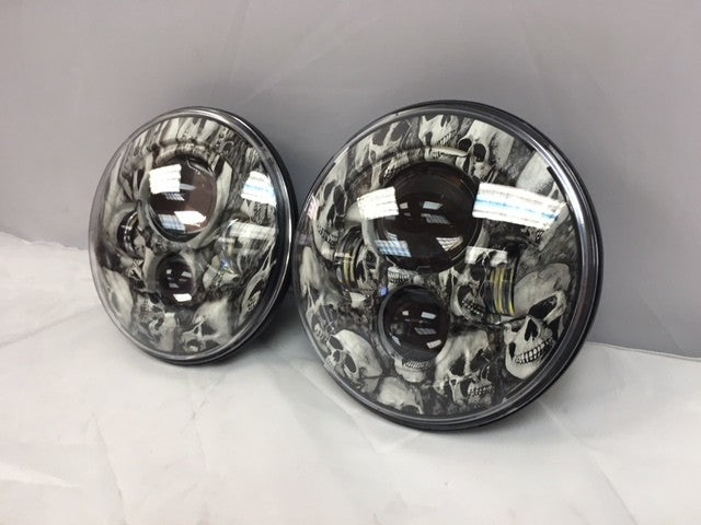 7'' SKULL DESIGN Suzuki Sierra Fits: Jeep Wrangler JK CJ TJ LED Rubicon Projector Daymaker Headlights Pair / Set