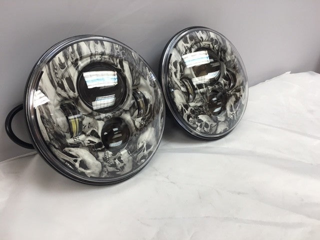 7'' SKULL DESIGN Suzuki Sierra Fits: Jeep Wrangler JK CJ TJ LED Rubicon Projector Daymaker Headlights Pair / Set