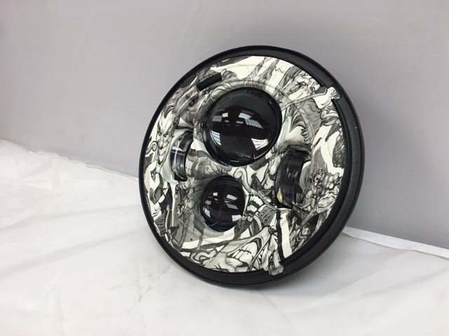 7" DAYMAKER Replacement Joker Design Projector HID LED Light Bulb Headlight Motorcycle Harley