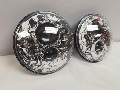 7'' COLORED SKULLS DESIGN Suzuki Sierra Fits: Jeep Wrangler JK CJ TJ LED Rubicon Projector Daymaker Headlights Pair / Set