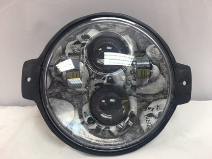 Honda VTX 1300 / 1800 C / R / S - 5 3/4" CUSTOM DESIGN SKULL DAYMAKER Chrome HID LED Light Bulb Headlight Motorcycle 5.75" Mount