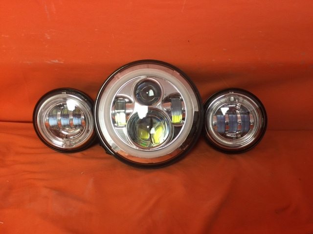 7" DAYMAKER Blue HALO Headlight   Dual 4.5" - 4 1/2" BLUE HALO Auxiliary AUX Chrome Spot Passing LED Fog Lights Bulb Harley SET
