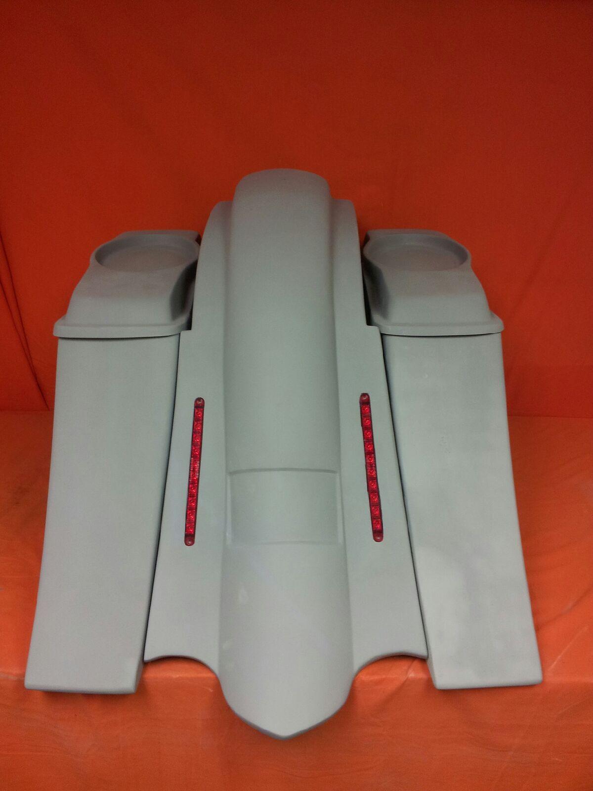 Harley Davidson 6" Heritage Softail Out & Down Extended Saddlebags, 6.5" Speaker Lids   LED Fender No Cutouts