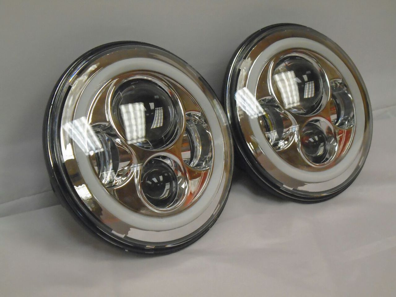 7'' Suzuki Sierra Fits: Jeep Wrangler JK CJ TJ LED Rubicon Projector Daymaker Chrome RED Halo Headlights Pair / Set