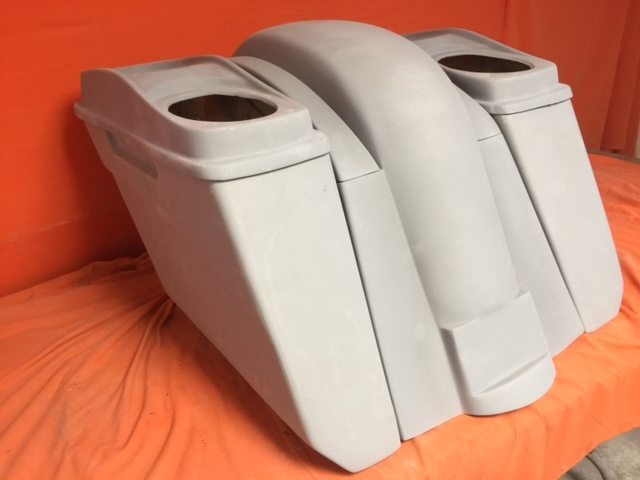 Honda VTX 1300 / 1800 5" Extended Stretched Saddlebags   Rear Fender No Cut Outs   Dual 6 X 9 Speaker Lids