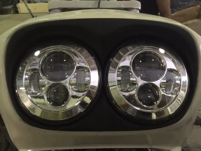 DUAL 7" DAYMAKER HID LED Replacement ROAD GLIDE Chrome Light Bulb Headlight Motorcycle Harley   Bezel
