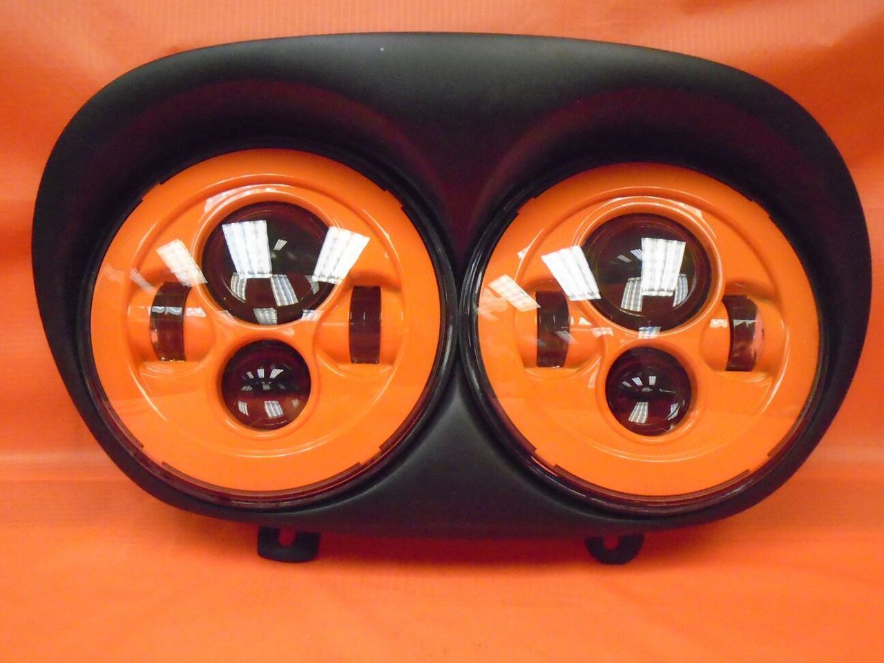 DUAL 7" ORANGE DAYMAKER 2014 - 2018   LED ROAD GLIDE Black Light Bulb Headlight Harley   Bezel