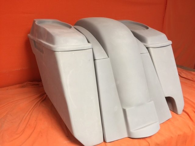 Honda VTX 1300 / 1800 5" Extended Stretched Saddlebags   Rear Fender Right Side Cut Out   6 X 9 Speaker Lids