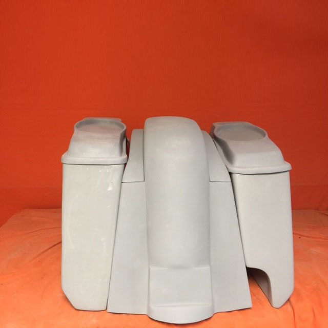 Honda VTX 1300 / 1800 5" Extended Stretched Saddlebags   Rear Fender Right Side Cut Out   6 X 9 Speaker Lids