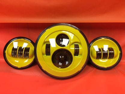 7" DAYMAKER YELLOW Headlight   Dual Yellow 4.5" - 4 1/2" Auxiliary AUX Spot Passing LED Fog Lights Bulb Harley SET