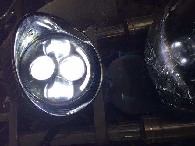 Honda VTX 1300 / 1800 C / R / S - 5 3/4" DAYMAKER Chrome HID LED Light Bulb Headlight Motorcycle 5.75" Mount