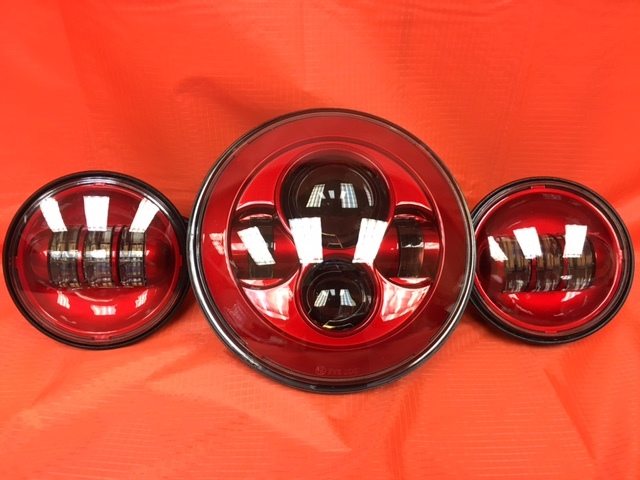 7" DAYMAKER RED Headlight   Red Dual 4.5" - 4 1/2" Auxiliary AUX Spot Passing LED Fog Lights Bulb Harley SET