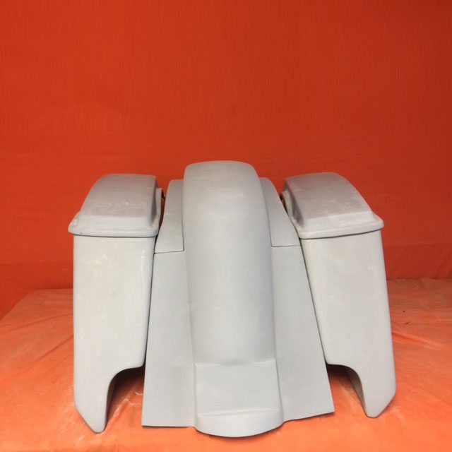 Honda VTX 1300 / 1800 5" Extended Stretched Saddlebags   Rear Fender Dual Cut Outs   Lids